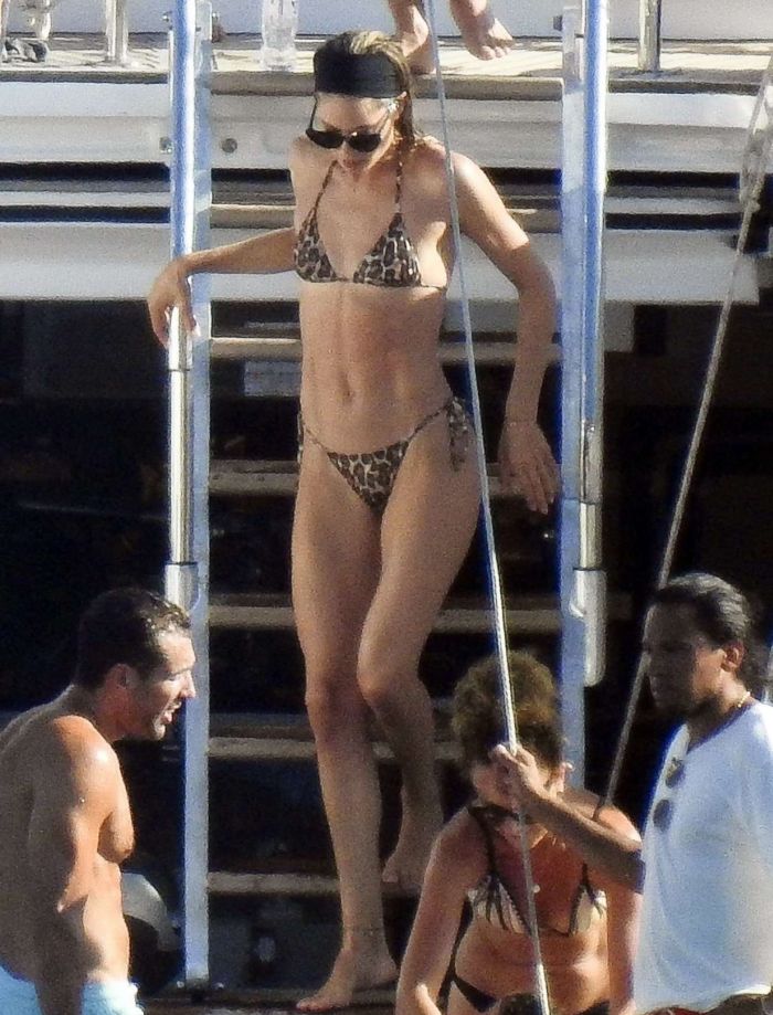 Doutzen Kroes Kayaking In A Bikini At A Beach In Ibiza