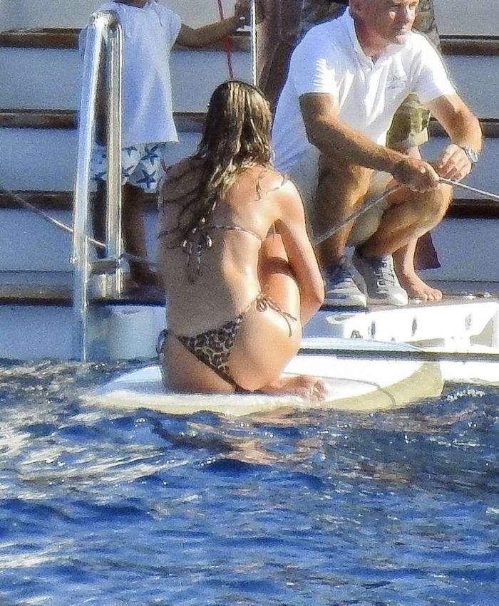 Doutzen Kroes Kayaking In A Bikini At A Beach In Ibiza