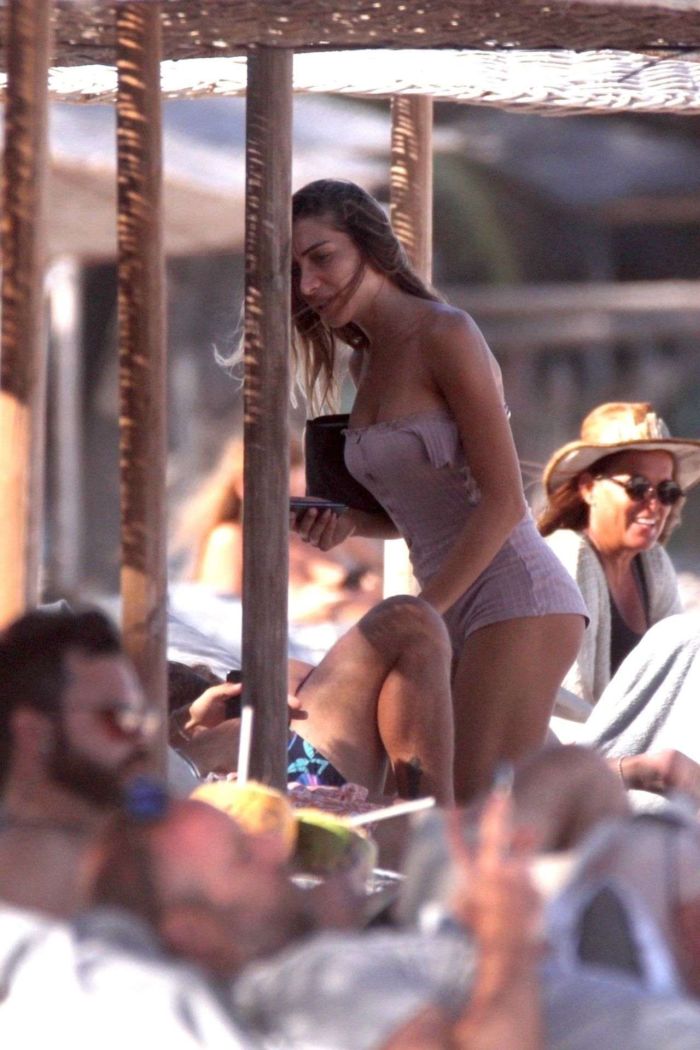 Elisa De Panicis Spotted With Fellow Model Friend Elena Gusmeroli At The Beach