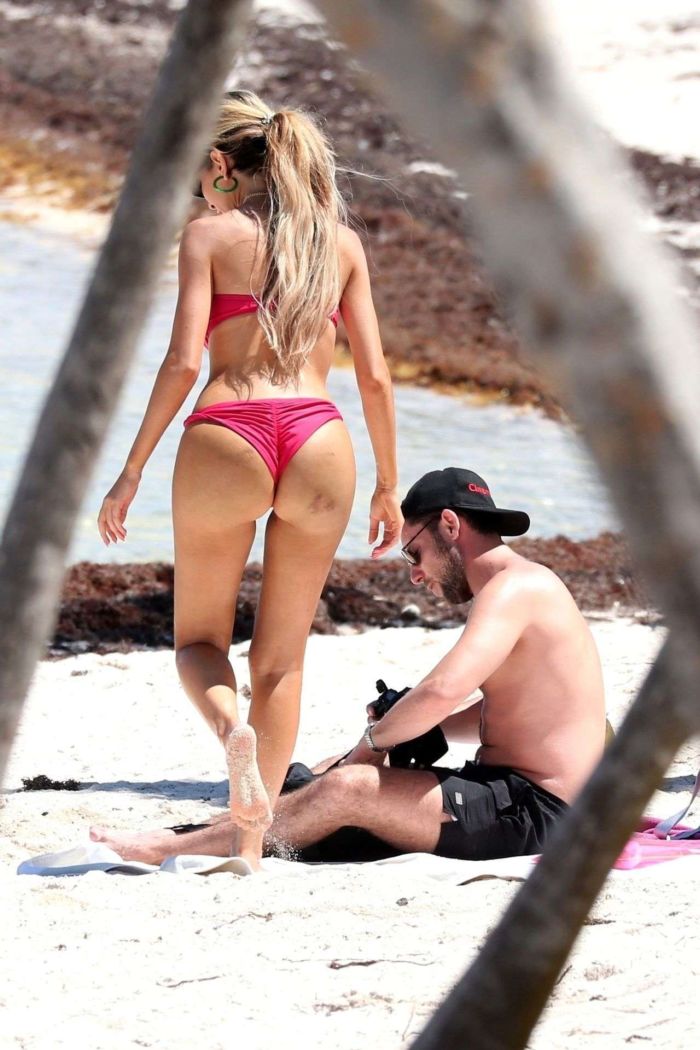 Farrah Abraham Candids In Pink Bikini At The Beach In Tulum, Mexico