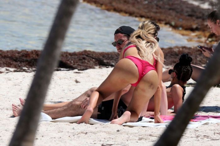 Farrah Abraham Candids In Pink Bikini At The Beach In Tulum, Mexico