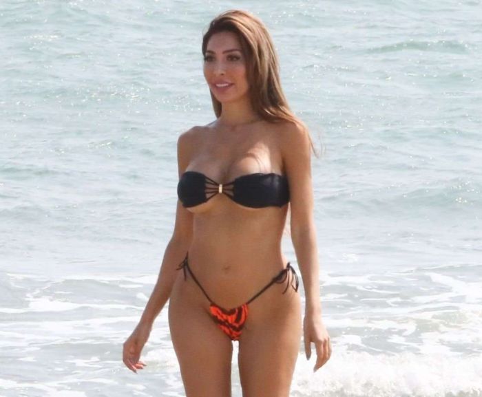Farrah Abraham Vacationing In Bikini At The Beach In Venice