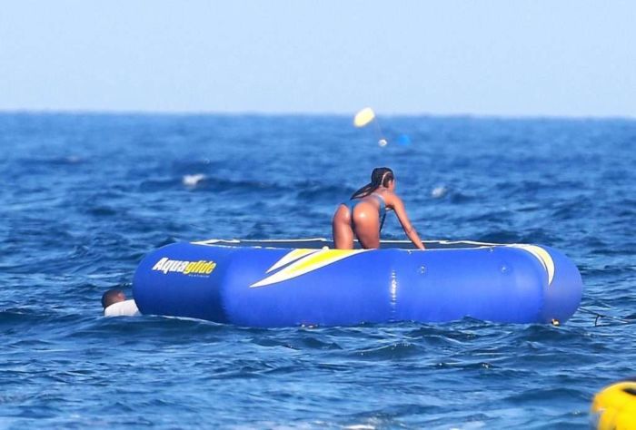 Gabrielle Union And Dwyane Wade Vacationing On A Luxury Yacht In St Tropez