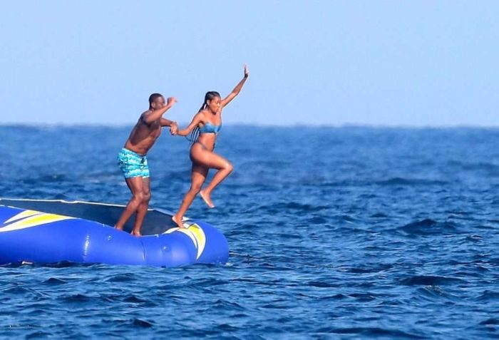 Gabrielle Union And Dwyane Wade Vacationing On A Luxury Yacht In St Tropez