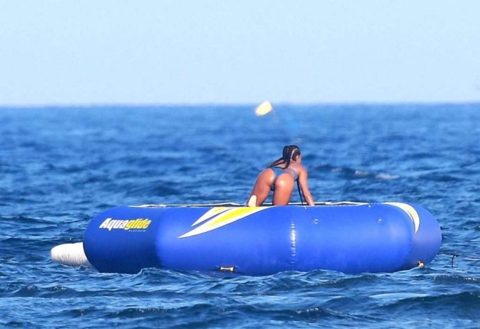 Gabrielle Union And Dwyane Wade Vacationing On A Luxury Yacht In St Tropez