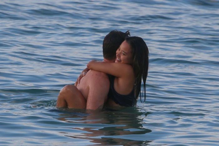 Jamie Chung On Her Vacation In Bikini At The Beach In Hawaii