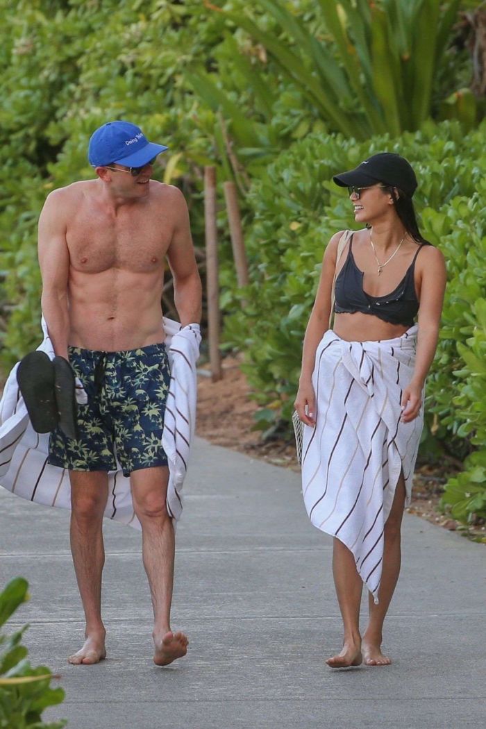 Jamie Chung On Her Vacation In Bikini At The Beach In Hawaii