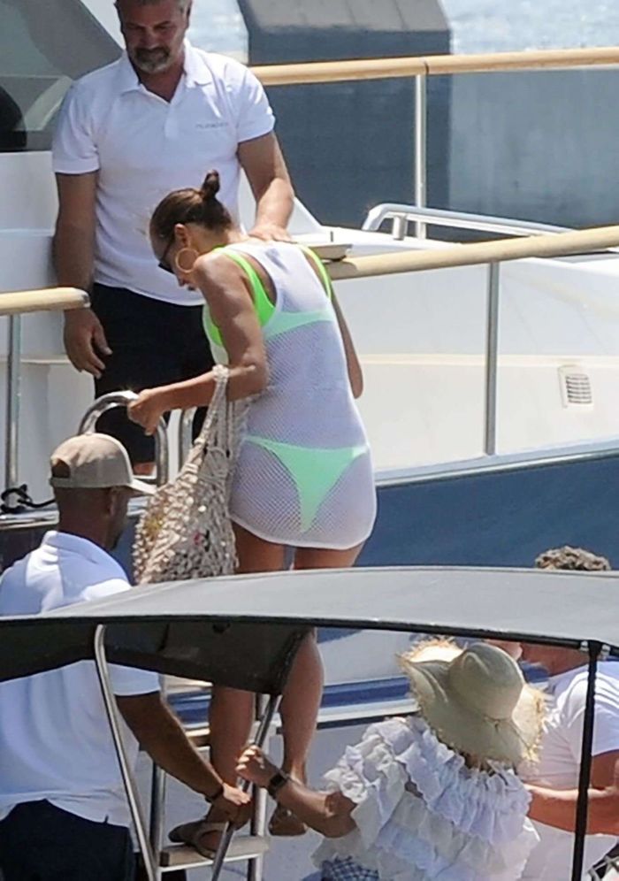 Irina Shayk In A Yellow Bikini On A Yacht In Ibiza