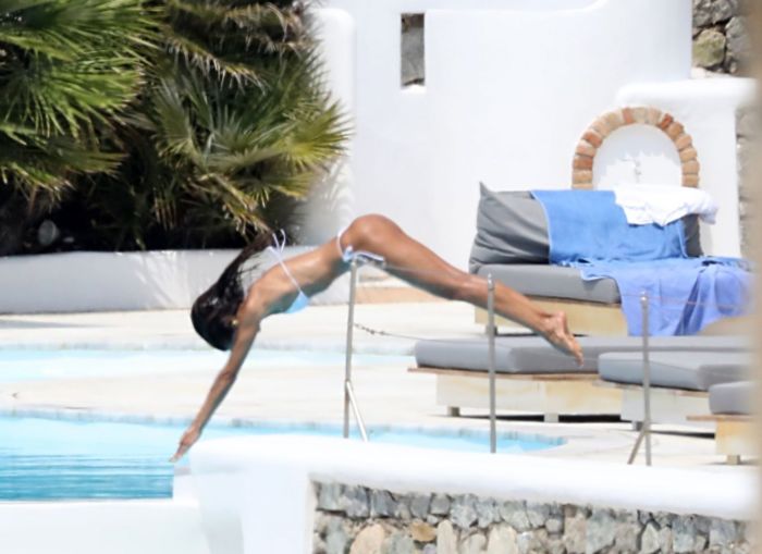 Izabel Goulart In White Bikini On The Beautiful Island Of Mykonos