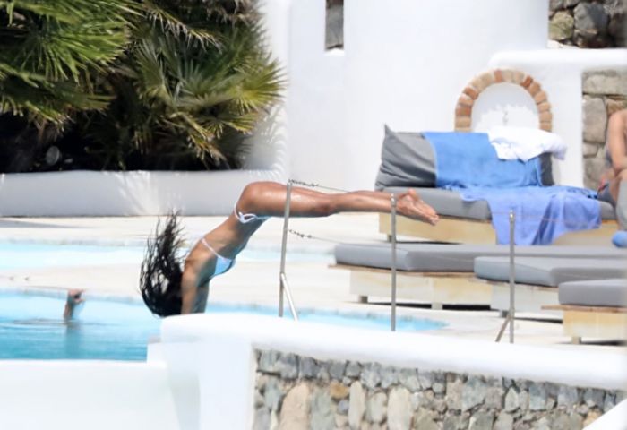 Izabel Goulart In White Bikini On The Beautiful Island Of Mykonos
