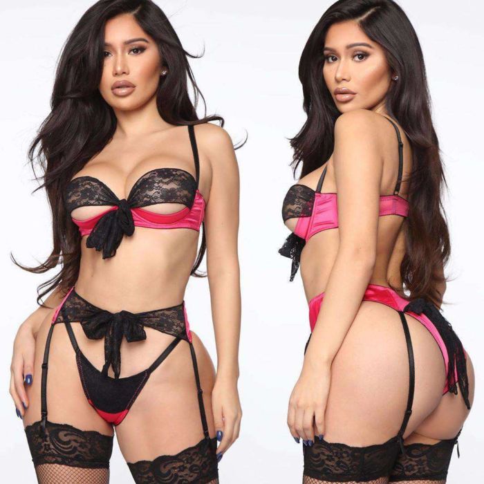 Janet Guzman's Special Lingerie Photoshoot 2020