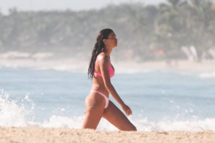 Kelly Gale Candids In Bikini On The Beach In Tulum