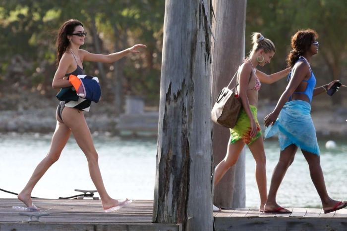Kendall Jenner Vacationing In Bikini On A Boat In Jamaica