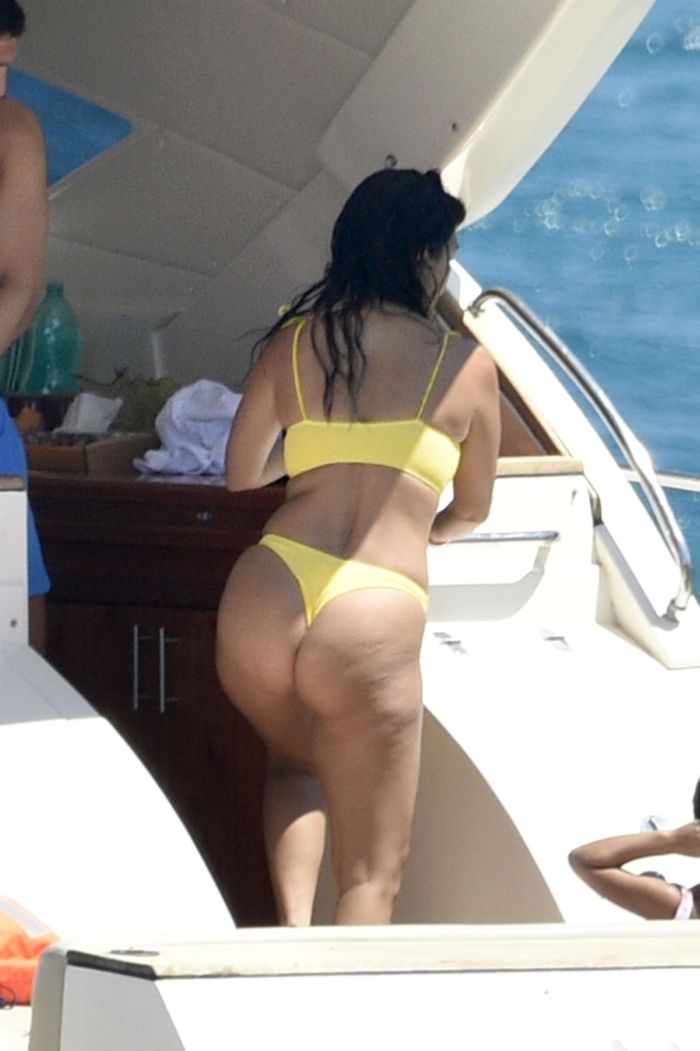 Kourtney Kardashian During Her Vacation On A Yacht In Corsica