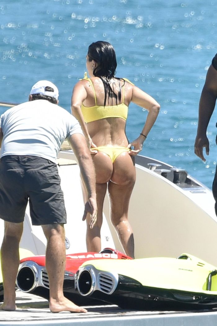 Kourtney Kardashian During Her Vacation On A Yacht In Corsica