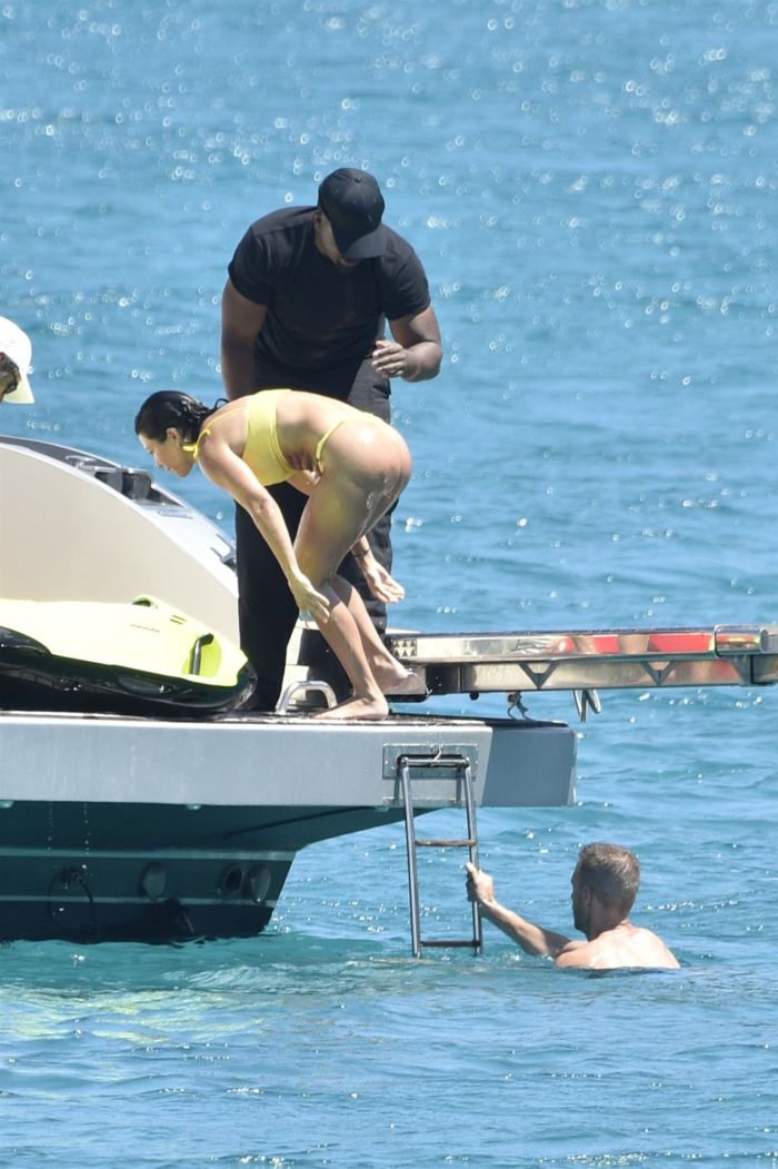 Kourtney Kardashian During Her Vacation On A Yacht In Corsica