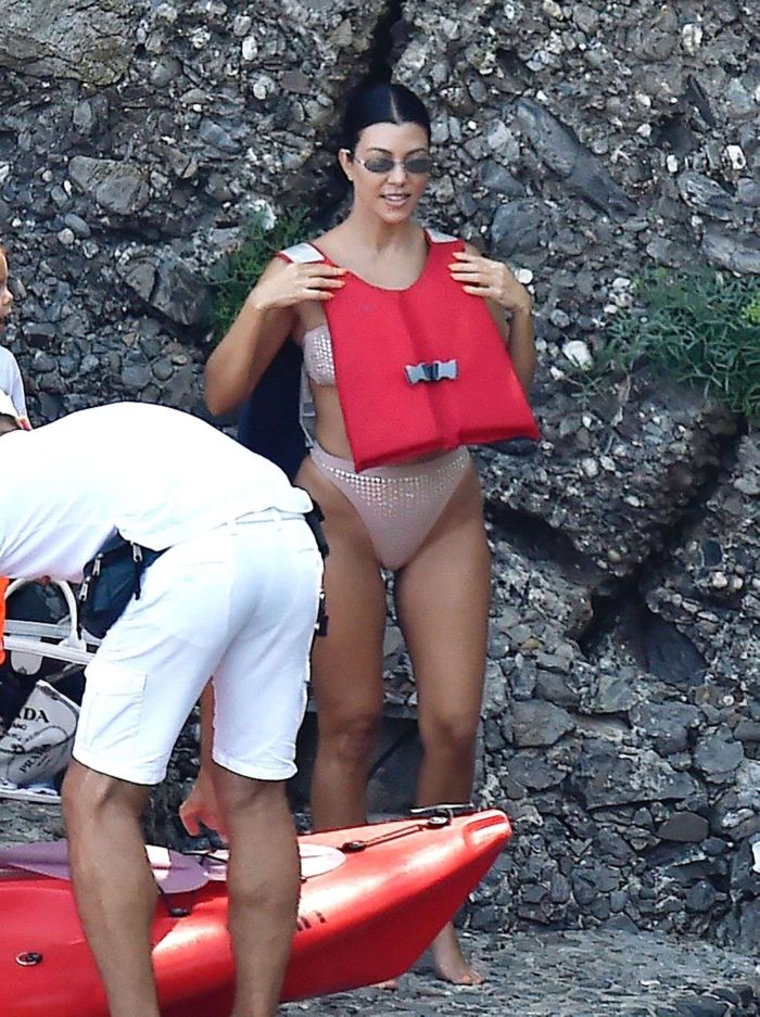 Kourtney Kardashian Kayaking In A Bikini In Portofino