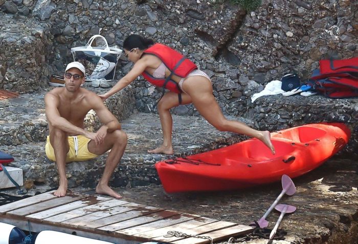 Kourtney Kardashian Kayaking In A Bikini In Portofino