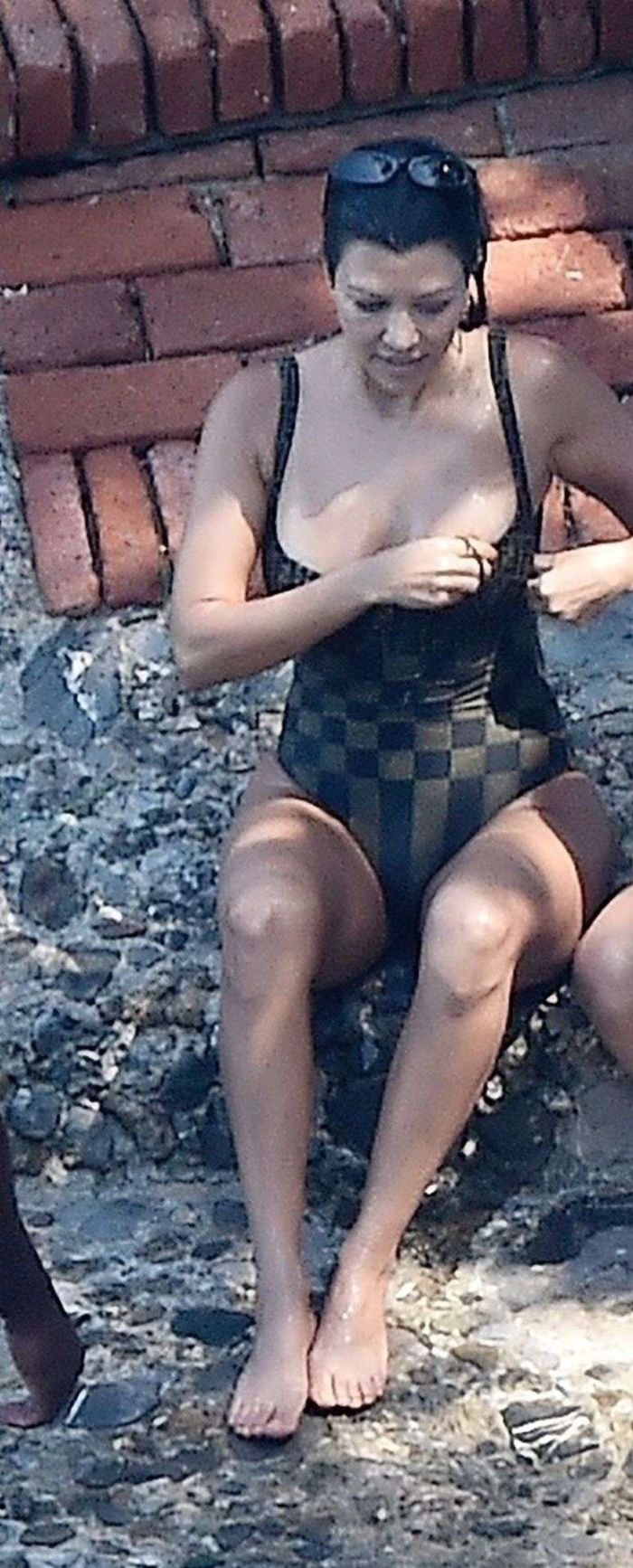 Kourtney Kardashian On A Swimsuit Vacation In Portofino