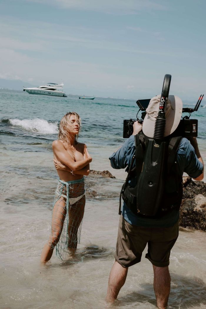 Kristin Cavallari Poses For A Photoshoot At A Beach In Mexico