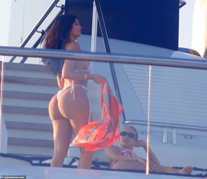 Kylie Jenner In A White Bikini On A Yacht In Capri