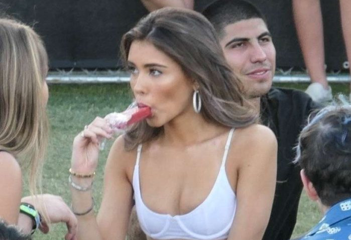 Madison Beer Having Ice-Cream At The Coachella Valley Music And Arts Festival - 