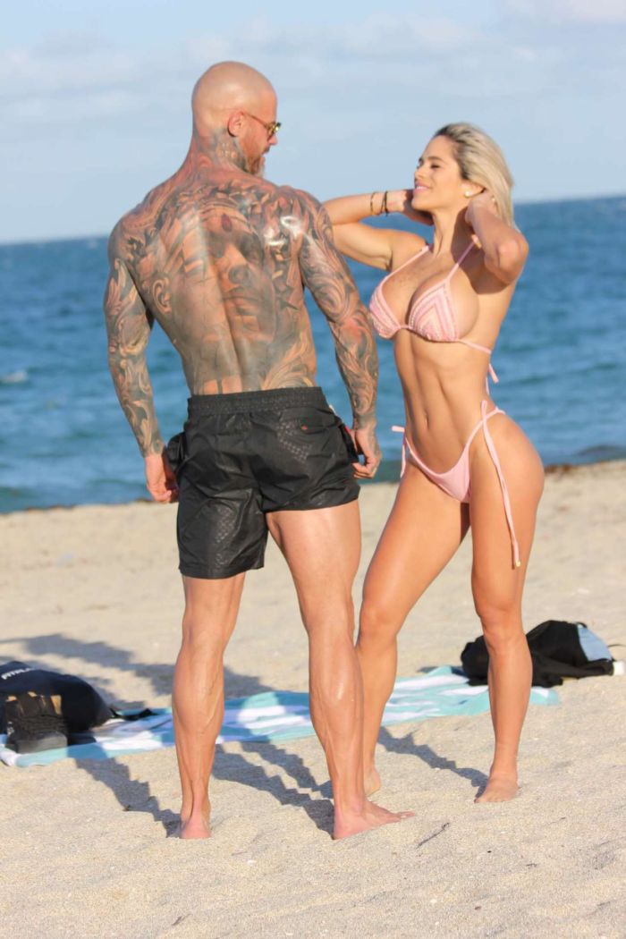 Michelle Lewin During Her Vacation An Pink Bikini On Miami Beach