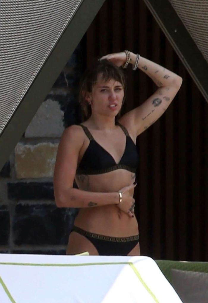 Miley Cyrus On A Bikini Vacation In Lake Como