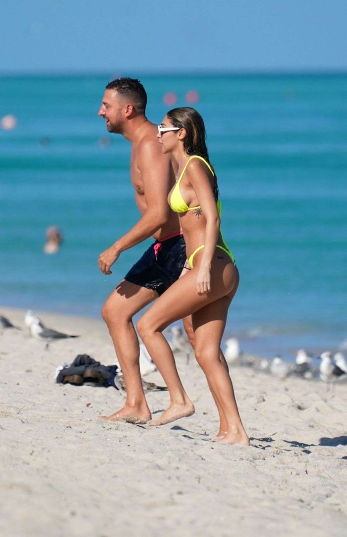 Patricia Contreras Poses For A Bikini Photoshoot At Miami Beach