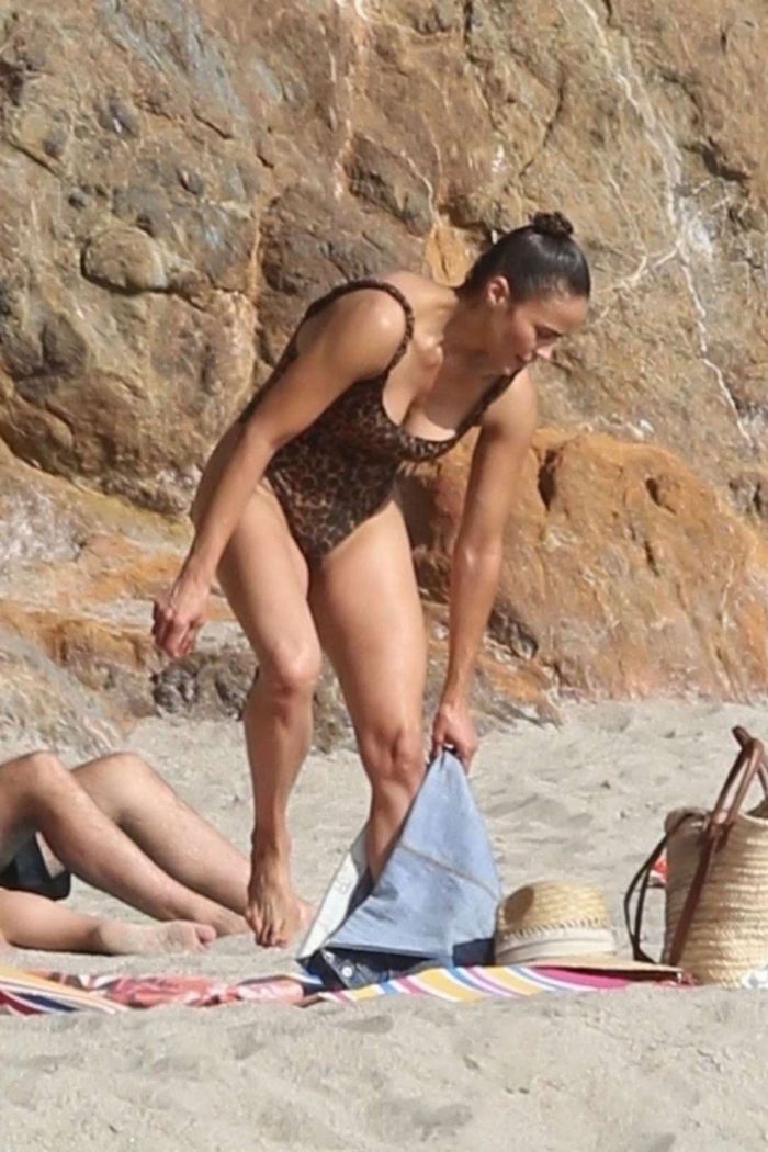 Paula Patton In A Leopard Print Swimsuit On Malibu Beach