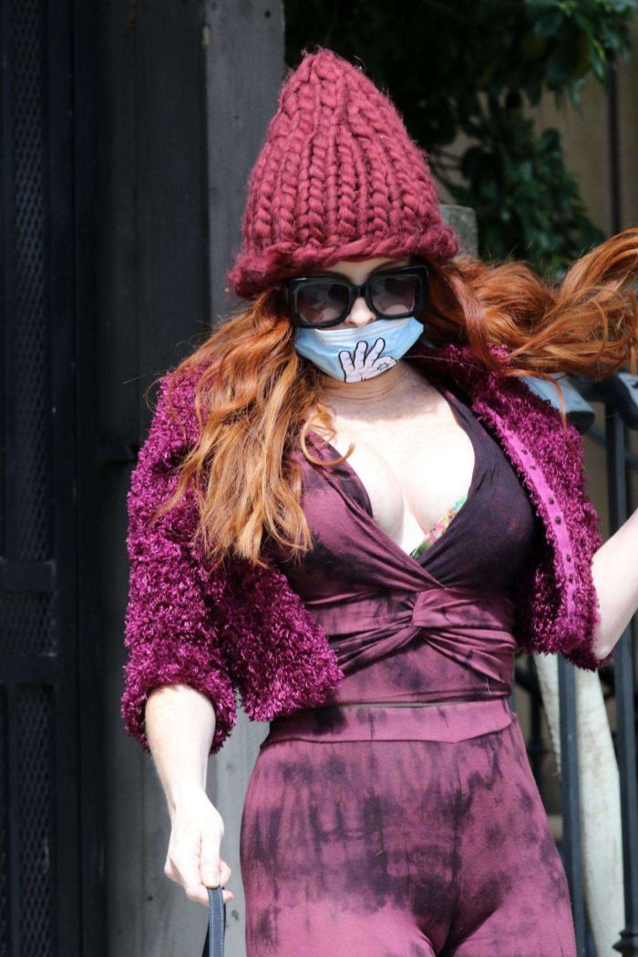Phoebe Price Spotted Out In A Mask Out In Los Angeles