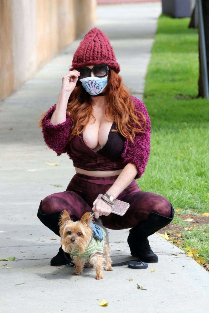 Phoebe Price Spotted Out In A Mask Out In Los Angeles