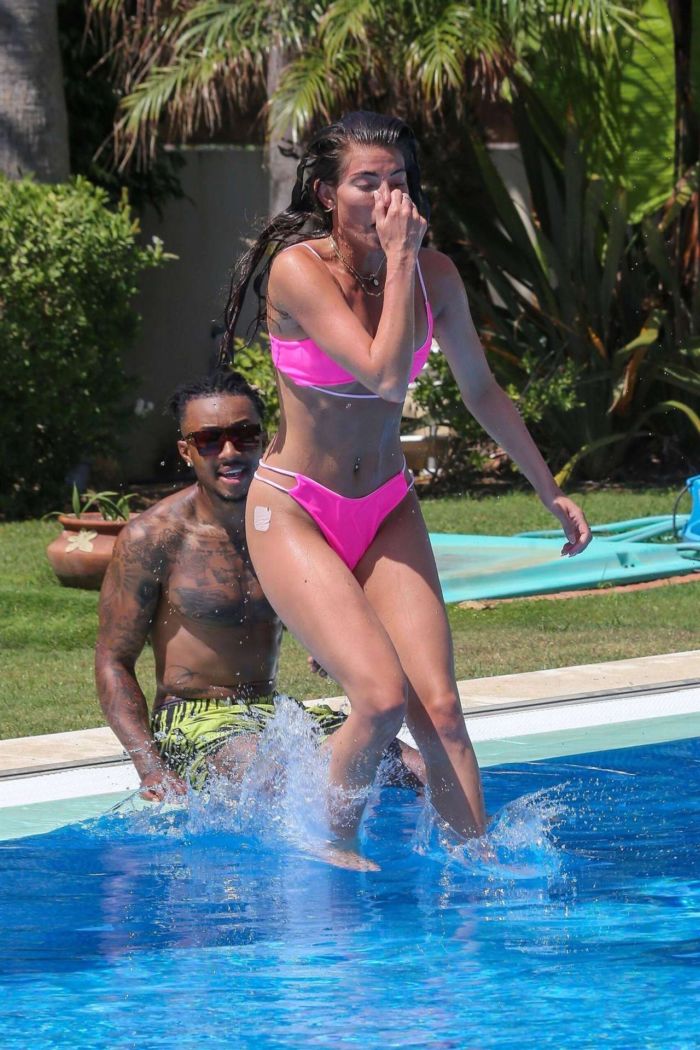 Rebecca Gormley Enjoying In Bikini At The Pool In Marbella