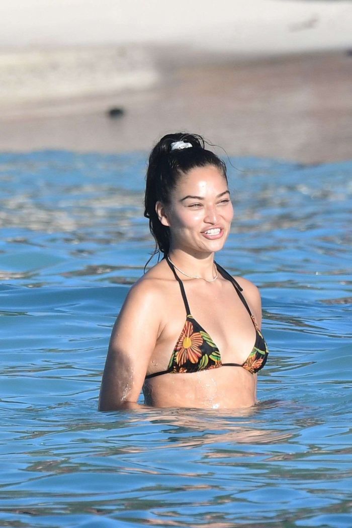 Shanina Shaik On A Bikini Vacation At A Pool In St Barts'