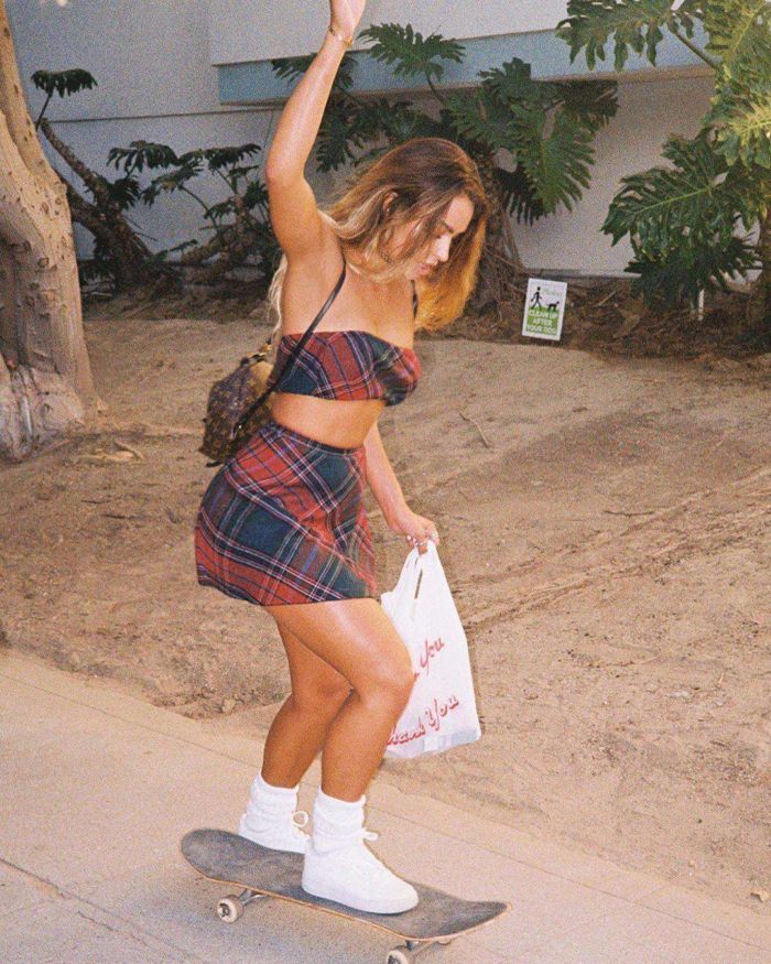 Sommer Ray's Sensational Photoshoot In A Short Skirt