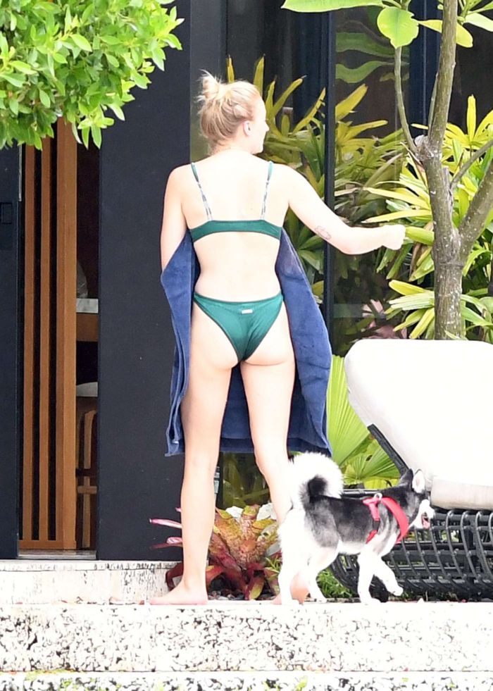 Sophie Turner In A Bikini With Dog In Miami