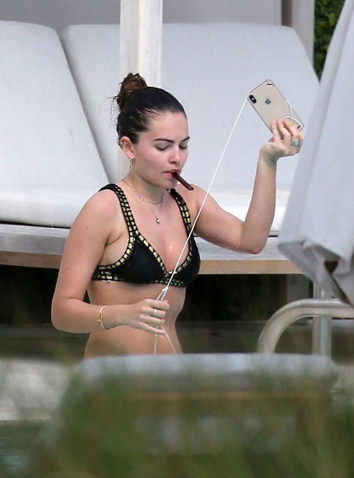 Thylane Blondeau Relaxing At The Swimming Pool In Miami