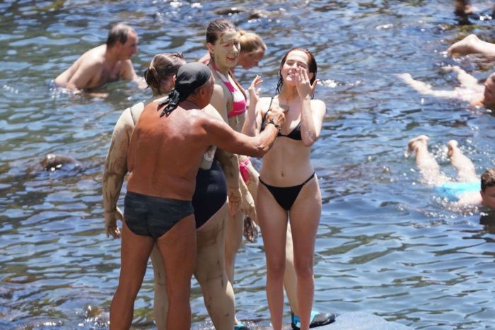 Zoey Deutch With Friends In A Black Bikini In Ischia, Italy